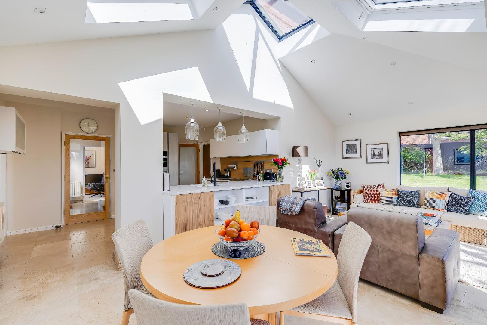 12 Blodyn Y Gog, Barry, CF63 1FB